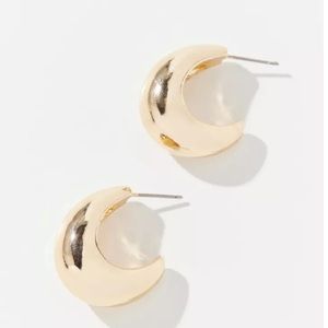 UO Gold Teardrop Earrings